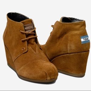 TOMS Sierra Wedge Booties